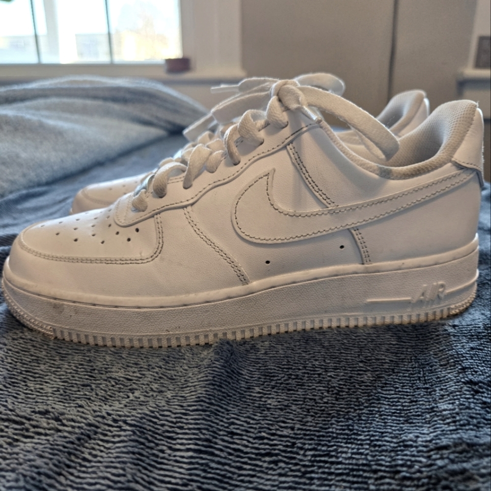 Womens Nike Air Force 1